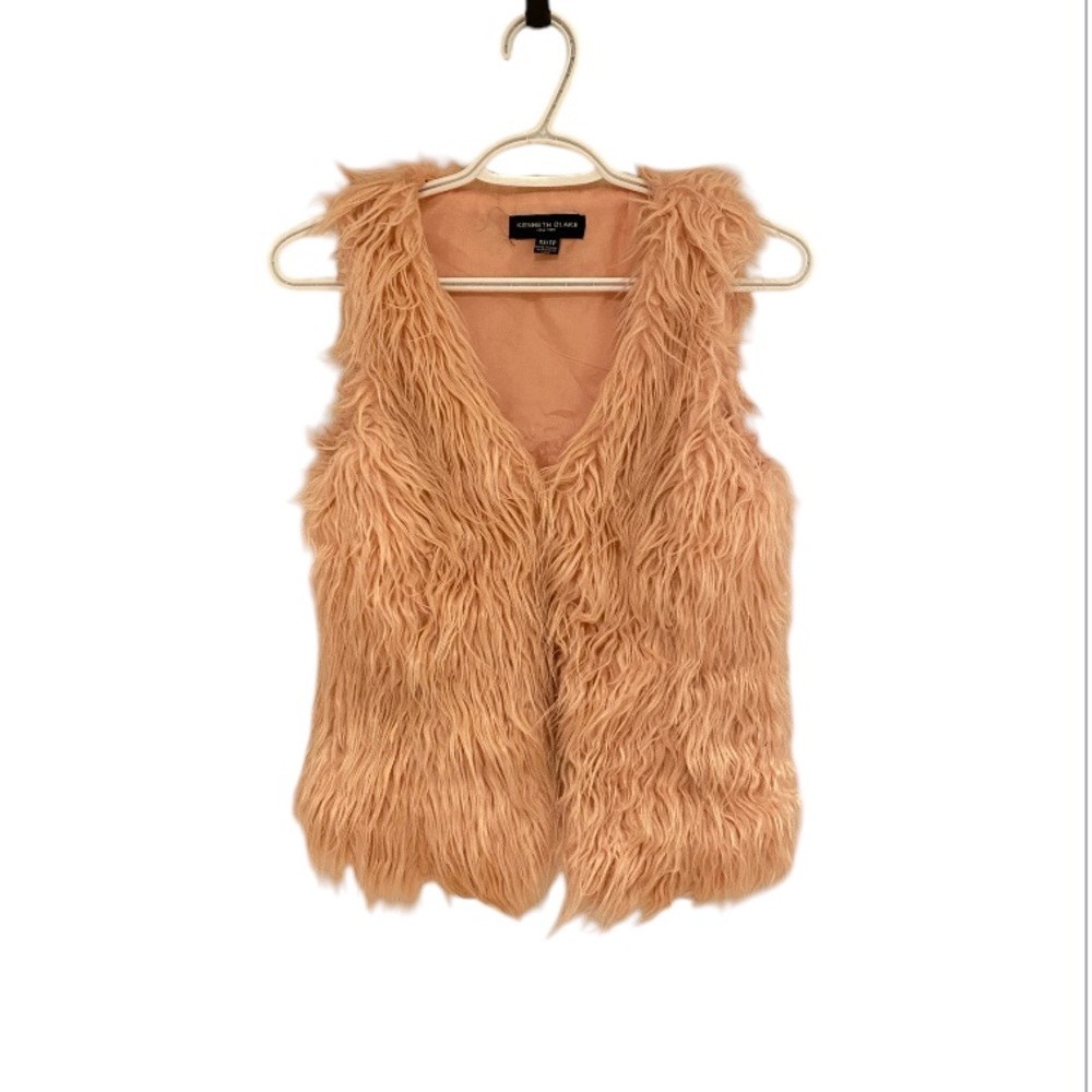 Kenneth Blake - Pink Faux Fur Vest - size x-small